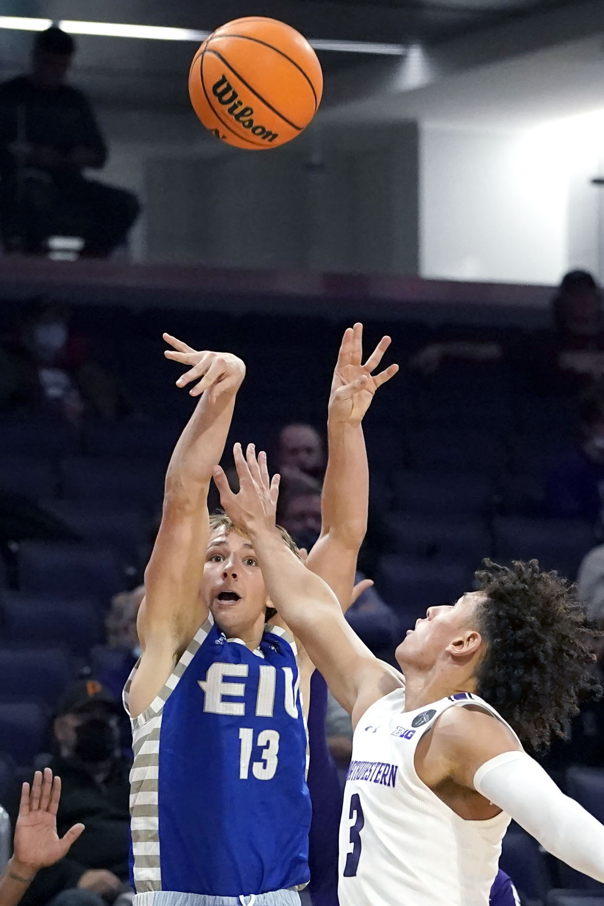E Illinois Northwestern Basketball